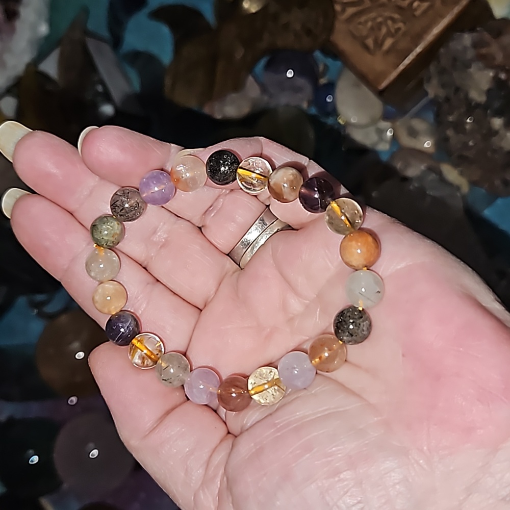 Mixed material quartz bracelet